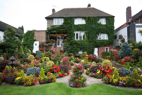 Чудесный сад в Англии